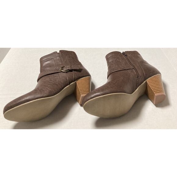 Womens Faux Leather Ankle Shoe Boots w Side Zipper Brown Unbranded Size 8M - Picture 4 of 10